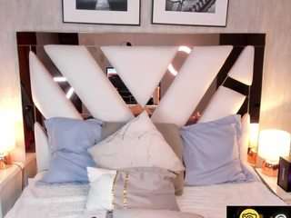 maluqueen webcam model stream image