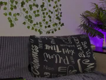 bravo_maestro webcam model stream image