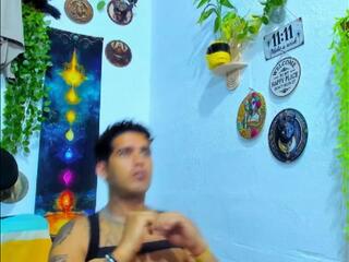 Zac Gray webcam model stream image