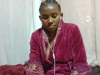 NoeLah webcam model stream image