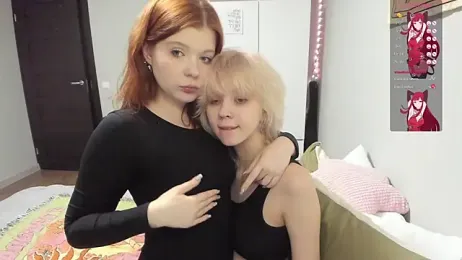 Vivy_ webcam model stream image