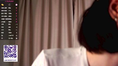AlleenBanome webcam model stream image