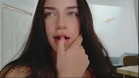 GrettaBenett webcam model stream image