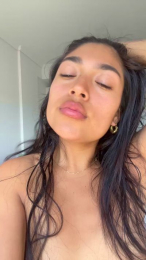 Regina444 webcam model stream image