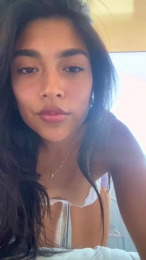 Regina444 webcam cam4 model stream image