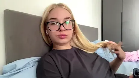 ReservedAmino webcam model stream image