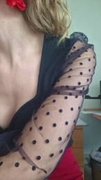 Secretairenue webcam model stream image