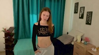 JoellaPusser webcam cam4 model stream image