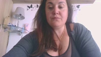 miciamary webcam model stream image