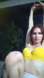 Irresistible34 webcam model stream image