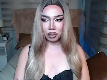 RebecaNextToYou webcam model stream image