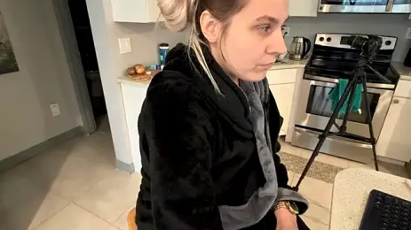 ScarletsWeb webcam model stream image