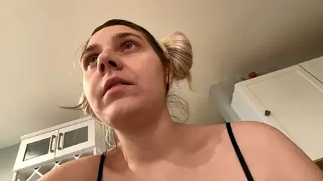 ScarletsWeb webcam model stream image