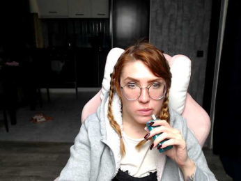 Regimasmile webcam model stream image