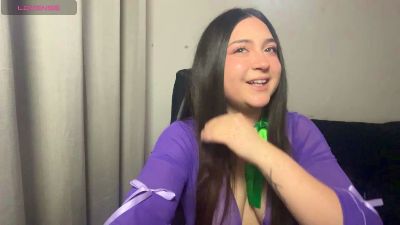 Valentinauwu webcam model stream image