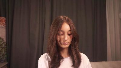 DollieCanel webcam model stream image