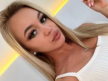SelenaDepaoli webcam model stream image