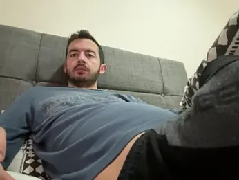 laynufff webcam stripchat model stream image