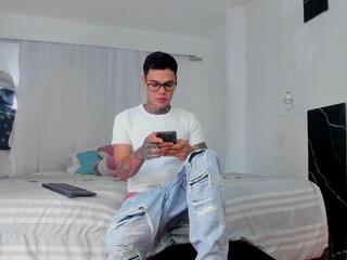 Xavier Blake webcam model stream image