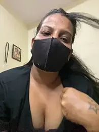 Crunchyboy webcam stripchat model stream image