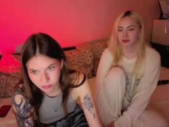 let_me_seee webcam model stream image