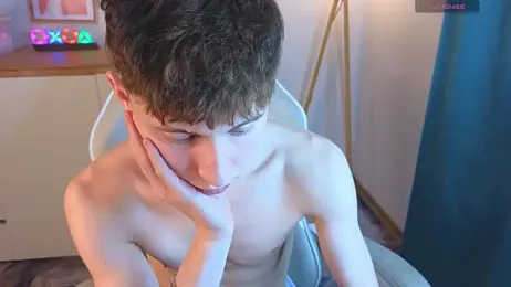 crisp1n webcam model stream image