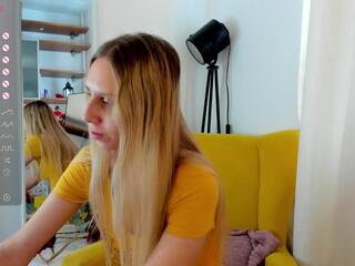 Katrina Ben webcam model stream image