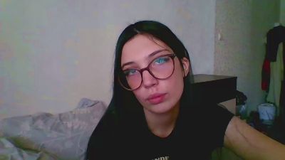 RoseliaFalack webcam model stream image