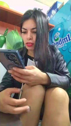 Estefanii_R webcam cam4 model stream image