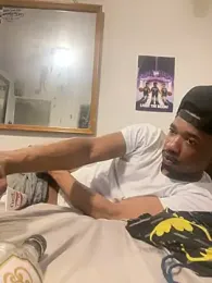 milfandyoungin webcam model stream image