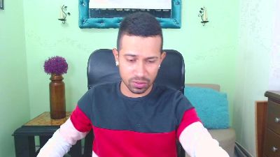 RichardWithe_ webcam model stream image