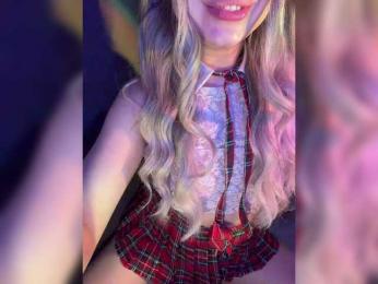 maRu_s webcam model stream image