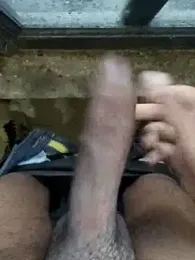 cumshotboy01 webcam model stream image