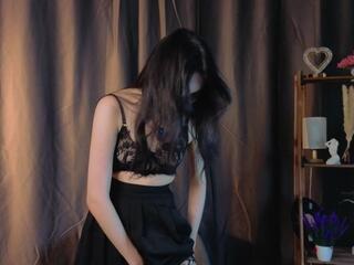 Karen Corpeno webcam model stream image