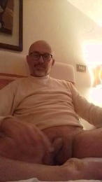 TheDearDaddy webcam model stream image