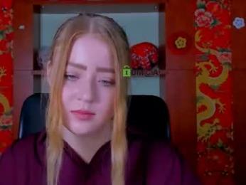 kristy_moon_ webcam model stream image