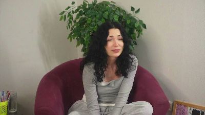 EdaPapai webcam model stream image