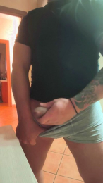 Palle_Piene_ webcam model stream image