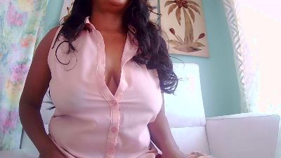 Loonah webcam model stream image