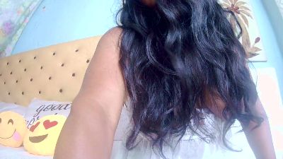 Loonah webcam model stream image