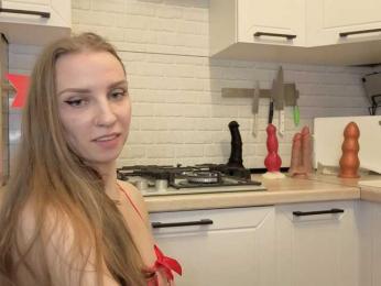 Fist-ashka webcam bongacams model stream image