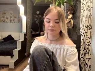 loritaklusman webcam model stream image