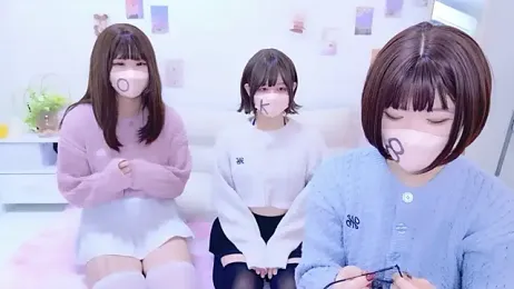 841_yayoi webcam model stream image