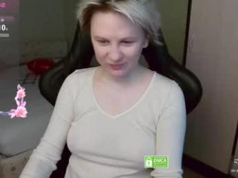 _elven_dreams__ webcam model stream image