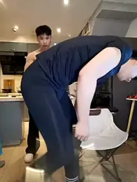 day-18 webcam model stream image