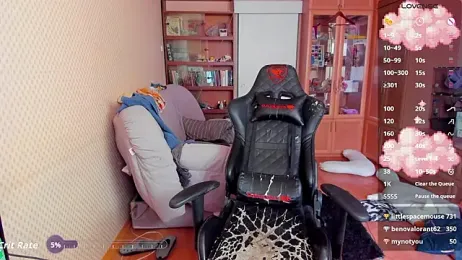 cutieMila webcam model stream image