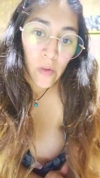 Gigi_32 webcam model stream image