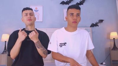 MaxiAndDamian webcam cam4 model stream image