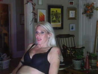 mylfGlama webcam model stream image