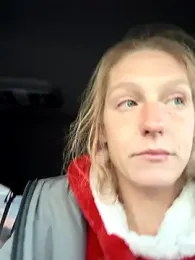 GoldenFlameGoddess webcam model stream image